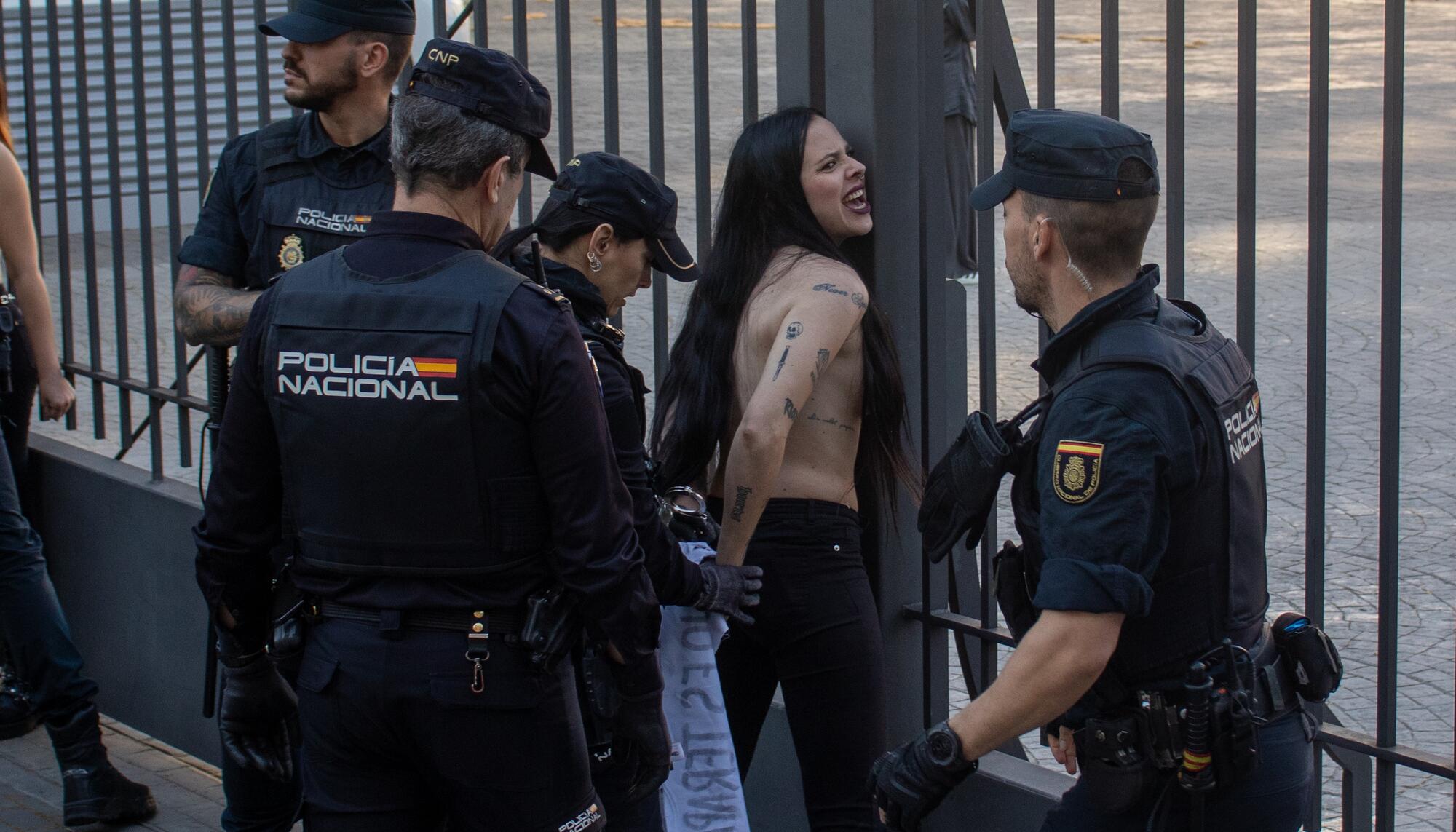 Femen terapias conversión NO USAR 1